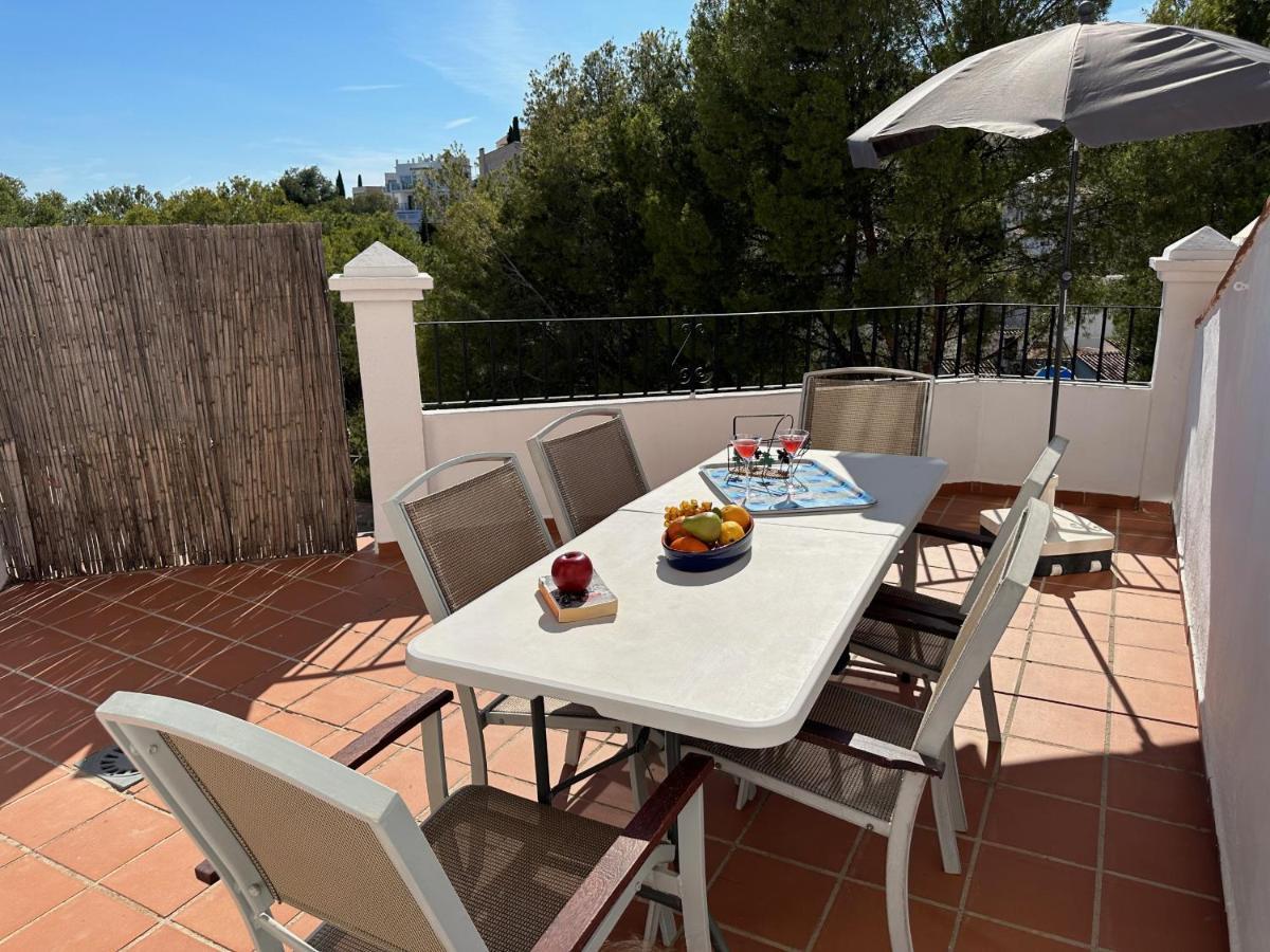 Spacious Family Villa Aljamar 8A Nerja Bagian luar foto