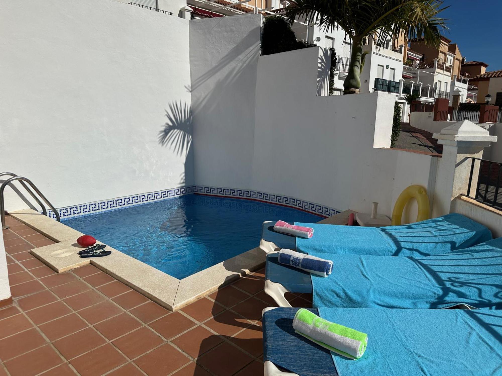 Spacious Family Villa Aljamar 8A Nerja Bagian luar foto