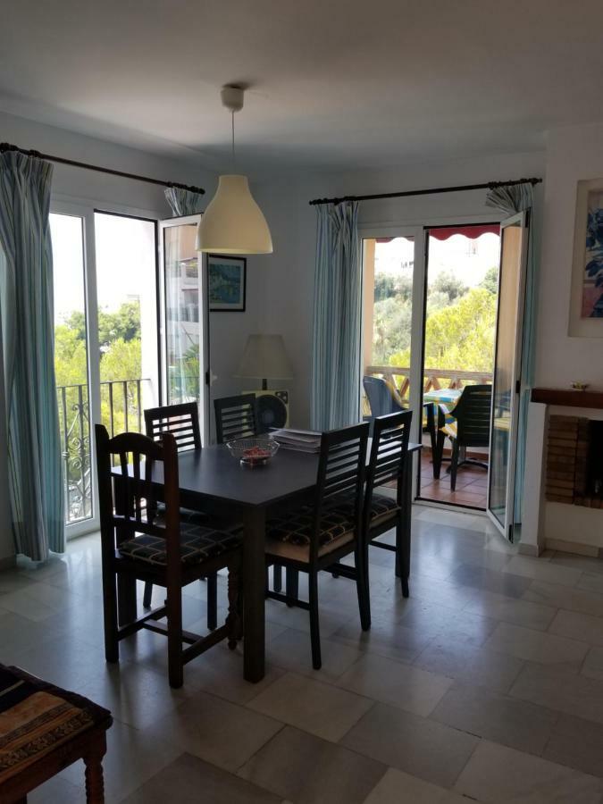 Spacious Family Villa Aljamar 8A Nerja Bagian luar foto