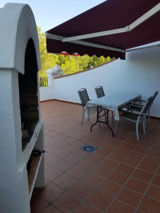 Spacious Family Villa Aljamar 8A Nerja Bagian luar foto