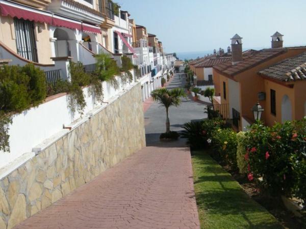 Spacious Family Villa Aljamar 8A Nerja Bagian luar foto